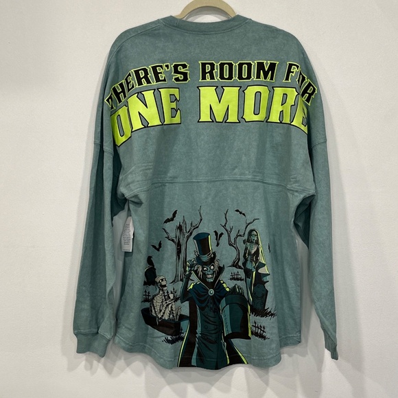 Disney HAUNTED MANSION Spirit Jersey Adult M Constance Hatbox Ghost Glow NEW - Picture 1 of 14